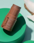 Essence baby got bronze озаряващ бронзър с блясък цвят 20 Holiday Glow 5.5 гр.
