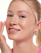 Essence BABY GOT FRECKLES маркер за лунички цвят Faux Real 1 мл.