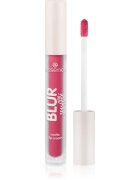 Essence Blur Soufflé матиращо течно червило цвят 04 Main Feed 3.6 мл.