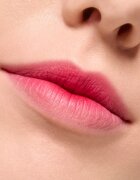 Essence Blur Soufflé матиращо течно червило цвят 04 Main Feed 3.6 мл.
