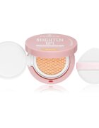 Essence BRIGHTEN UP! Cushion Foundation фон дьо тен в гъба цвят 03 Beige 12 гр.