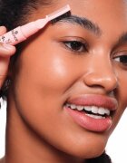 Essence Brow Lift & Freeze транспарентен гел за вежди цвят 01 Clear Control 7 мл.