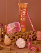 Essence caramelted хидратираща маска за устни с аромат на карамел 01 Caramelt Me Softly 12 гр.