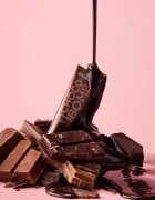 Essence Choco Bomb блясък за устни с блестящи частици 10 мл.