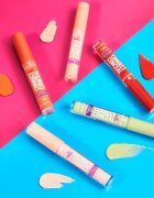 Essence CORRECT & CONCEAL озаряващ коректор против тъмни кръгове под очите цвят 10 Light 3 мл.