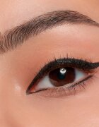 Essence Eyeliner Pen очна линия маркер цвят 010 Blackest Black 1.1 мл.