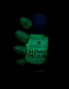 Essence GLOW IN THE DARK лак за нокти мини 5 мл.