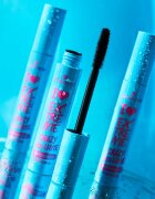 Essence I LOVE EXTREME crazy volume водоустойчива спирала за обем цвят Black 12 мл.