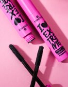 Essence I LOVE EXTREME спирала за екстра обем 12 мл.