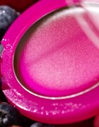 Essence Juicy Berry Tinted течен руж и блясък за устни 3 гр.
