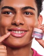Essence LIP swirl хидратираща маска за устни с подхранващ ефект 8 гр.