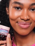 Essence LIP swirl хидратираща маска за устни с подхранващ ефект 8 гр.