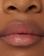 Essence LIP swirl пилинг за устни 8 гр.