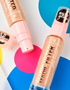 Essence MAGIC FILTER озаряващ флуид цвят 20 Medium 14 мл.