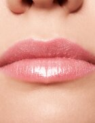 Essence META GLOW MULTI-REFLECTIVE гланц за устни холографичен ефект цвят 01 Cyber Space 3 мл.
