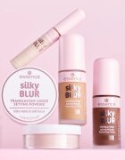Essence silky BLUR естествено покриващ хидратиращ фон дьо тен за матиране цвят 120 30 мл.