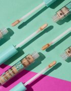 Essence Skin Lovin' Sensitive течен коректор цвят 20 Medium 35 мл.