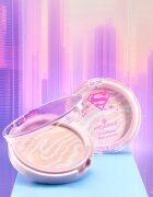 Essence Superman компактна пудра за озаряване на лицето 6 гр.