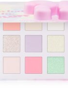 Essence WHAT THE FLUFF?! палитра сенки за очи цвят 01 Cotton Candy Skies 11.6 гр.