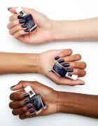 Essie Gel by лак за нокти с гел ефект цвят 400 caviar bar 13.5 мл.