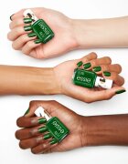 Essie Snow White лак за нокти цвят seize the crown 13.5 мл.