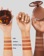 Estée Lauder Bronze Goddess бронзант с пудра ефект цвят Light 21 гр.