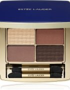 Estée Lauder Pure Color The Essential Eyeshadow Quad палитра сенки за очи с апликатор цвят Gallery Hop 4 гр.