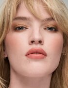 Estée Lauder Pure Color The Essential Eyeshadow Quad палитра сенки за очи с апликатор цвят Gallery Hop 4 гр.