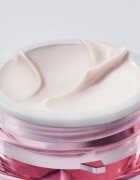 Estée Lauder Resilience Multi-Effect Tri-Peptide Eye Creme стягащ околоочен крем с подхранващ ефект 15 мл.