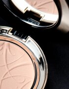 Eveline Cosmetics Celebrities Beauty компактна минерална пудра цвят 20 Transparent 9 гр.