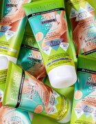 Eveline Cosmetics Slim Extreme 4D Laser усъвършенстващ серум за тяло за стрии 150 мл.