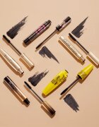 Eveline Cosmetics Volume Celebrities спирала за обем цвят Deep Black 9 мл.