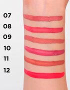 Eveline Cosmetics Wonder Match дълготрайно матово течно червило с хиалуронова киселина цвят 09 Dream Nude 6.8 мл.