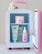 Fluff Cosmetics Fridge Pink мини хладилник за козметика 185x250x280 mm 1 бр.