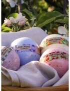 Folk & Flora Citrus бомбичка за вана с освежаващ ефект 130 гр.