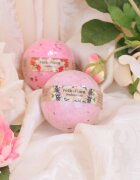 Folk & Flora Cranberry бомбичка за вана 130 гр.