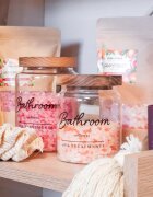 Folk & Flora Raspberry & Rose соли за вана 500 гр.