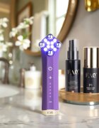 FOREO FAQ™ 401 двоен LED тонизиращ уред с микроток 1 бр.