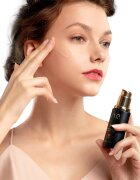 FOREO FAQ™ P1 Manuka Honey Primer интензивно хидратиращ и ревитализиращ крем против бръчки 30 мл.