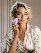 FOREO KIWI™ Derma уред за диамантено микродермабразио и почистване на порите 1 бр.