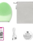 FOREO LUNA™4 масажен уред за почистване и стягане на лицето смесена кожа
