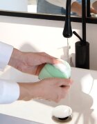 FOREO LUNA™4 масажен уред за почистване и стягане на лицето смесена кожа