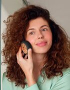 FOREO UFO™ 2 звуков уред за ускоряване ефекта на маските за лице Black 1 бр.