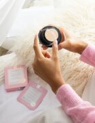 FOREO UFO™ 3 5-in-1 звуков уред за ускоряване ефекта на маските за лице Black 1 бр.