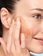 fresh Sugar Strawberry Face Wash ексфолиращ почистващ гел 125 мл.