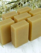 Friendly Soap Natural Soap Tea Tree & Turmeric натурален сапун 7x95 гр.