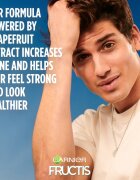 Garnier Fructis Strength & Shine подсилващ балсам за подсилване и блясък на косата 200 мл.