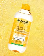 Garnier Vitamin C почистваща и премахваща грима мицеларна вода 400 мл.