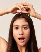 GLOV Accessories Scalp Massage Brush масажно приспособление за скалпа 1 бр.
