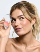 GOSH COPENHAGEN Baked To Blush дълготраен руж цвят 002 Sparkling Bellini 6.5 гр.